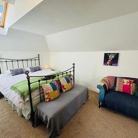 הייסטינגס Stylish Modern Mews House In Central St Leonards מראה חיצוני תמונה