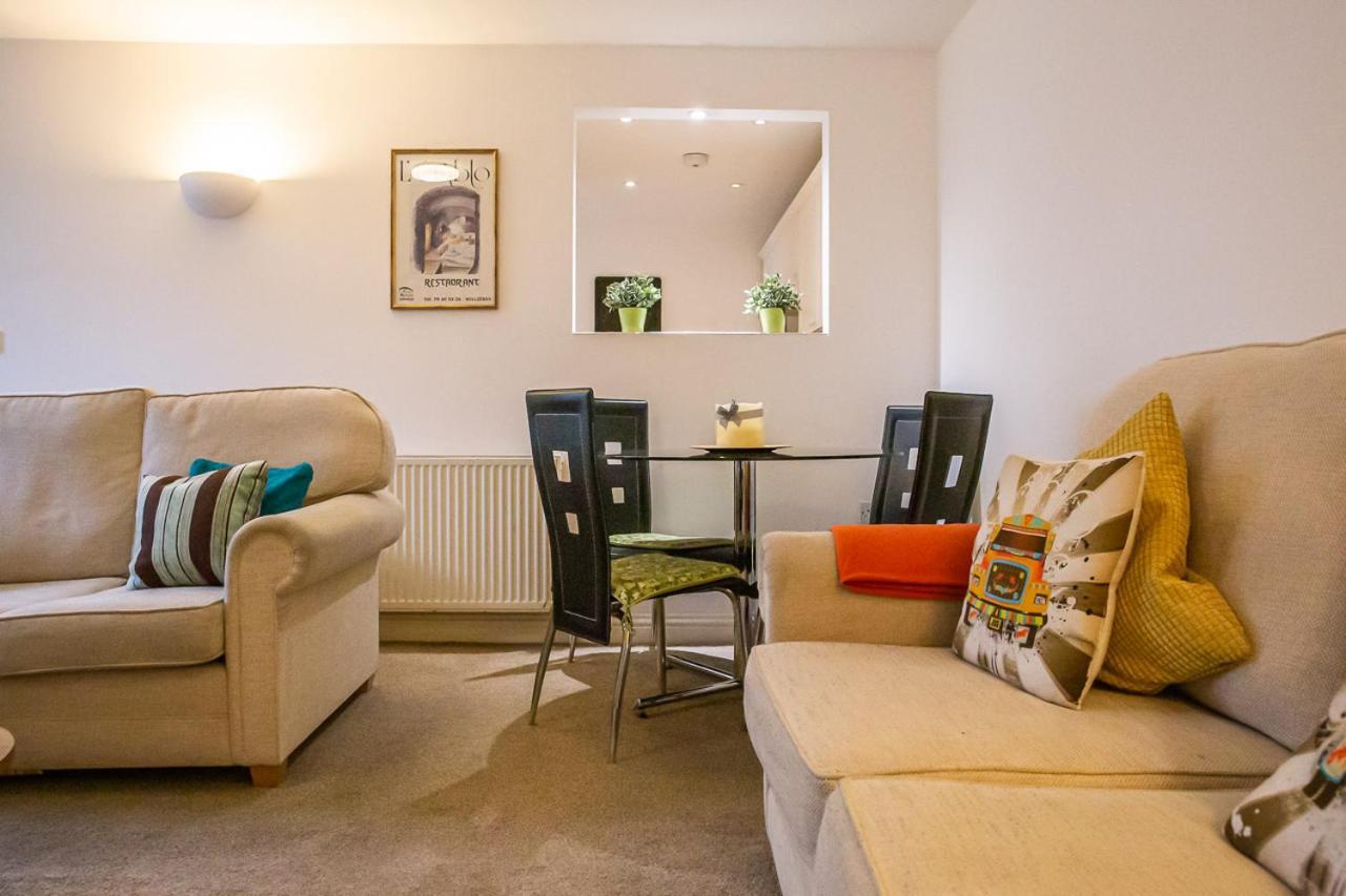 הייסטינגס Stylish Modern Mews House In Central St Leonards מראה חיצוני תמונה
