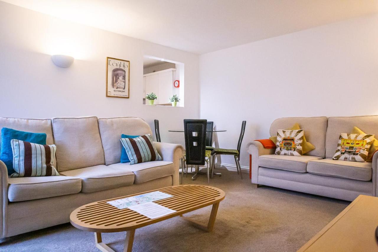 הייסטינגס Stylish Modern Mews House In Central St Leonards מראה חיצוני תמונה