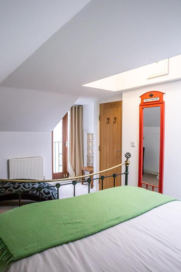 הייסטינגס Stylish Modern Mews House In Central St Leonards מראה חיצוני תמונה